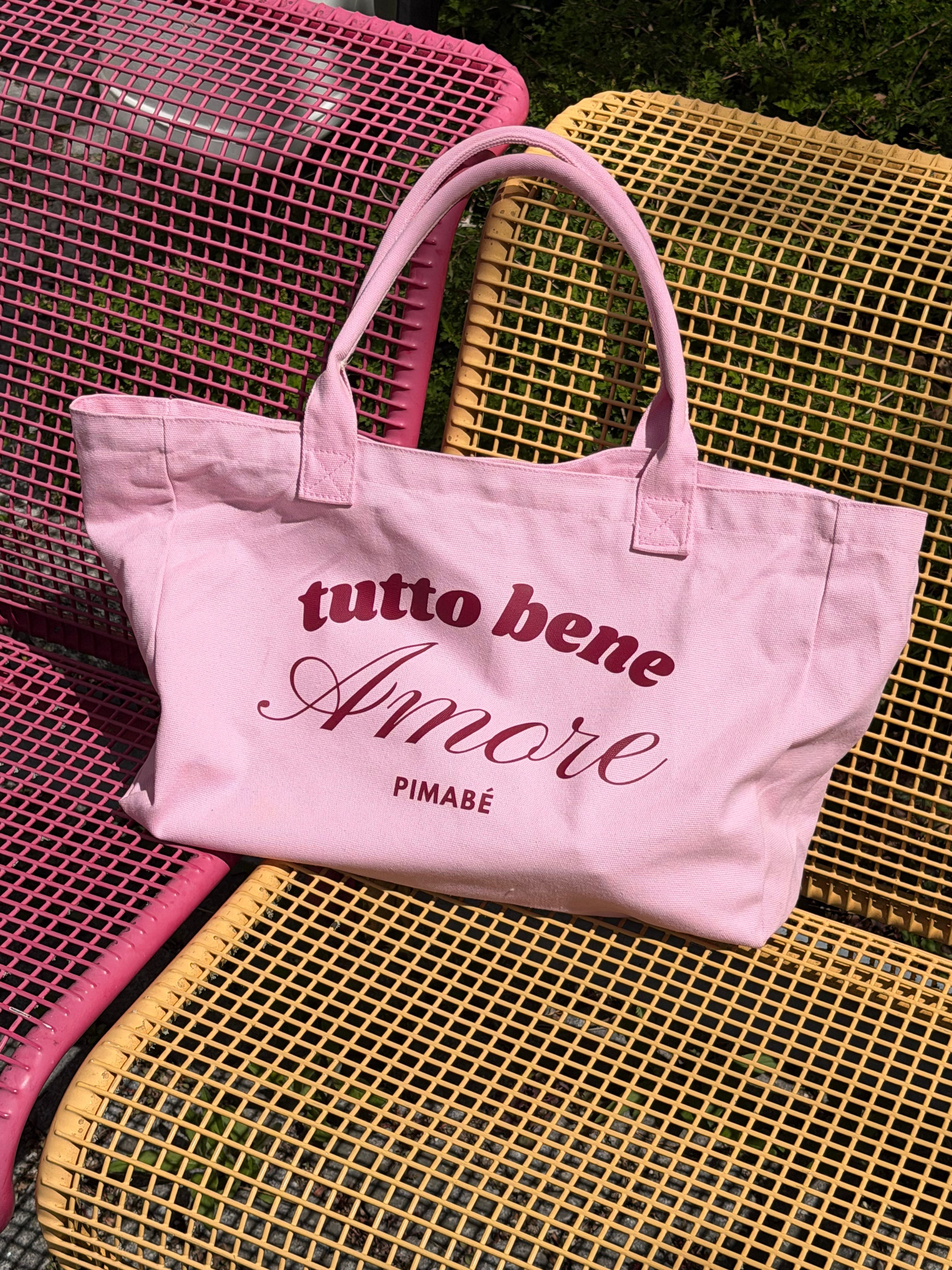 Tutto Bene Amore Beach Tote Bag 