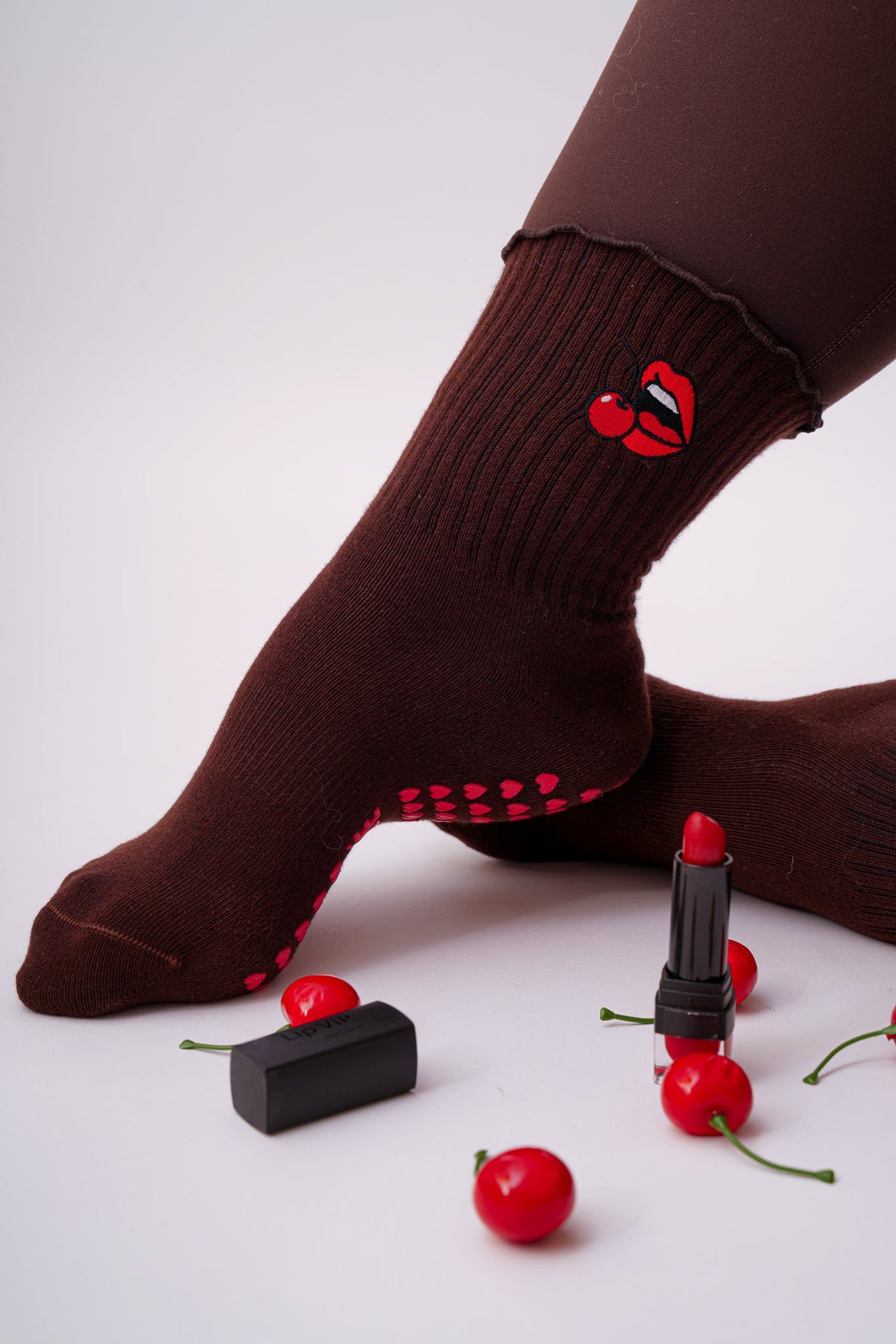 Grip Sock Chocolate CherryLip